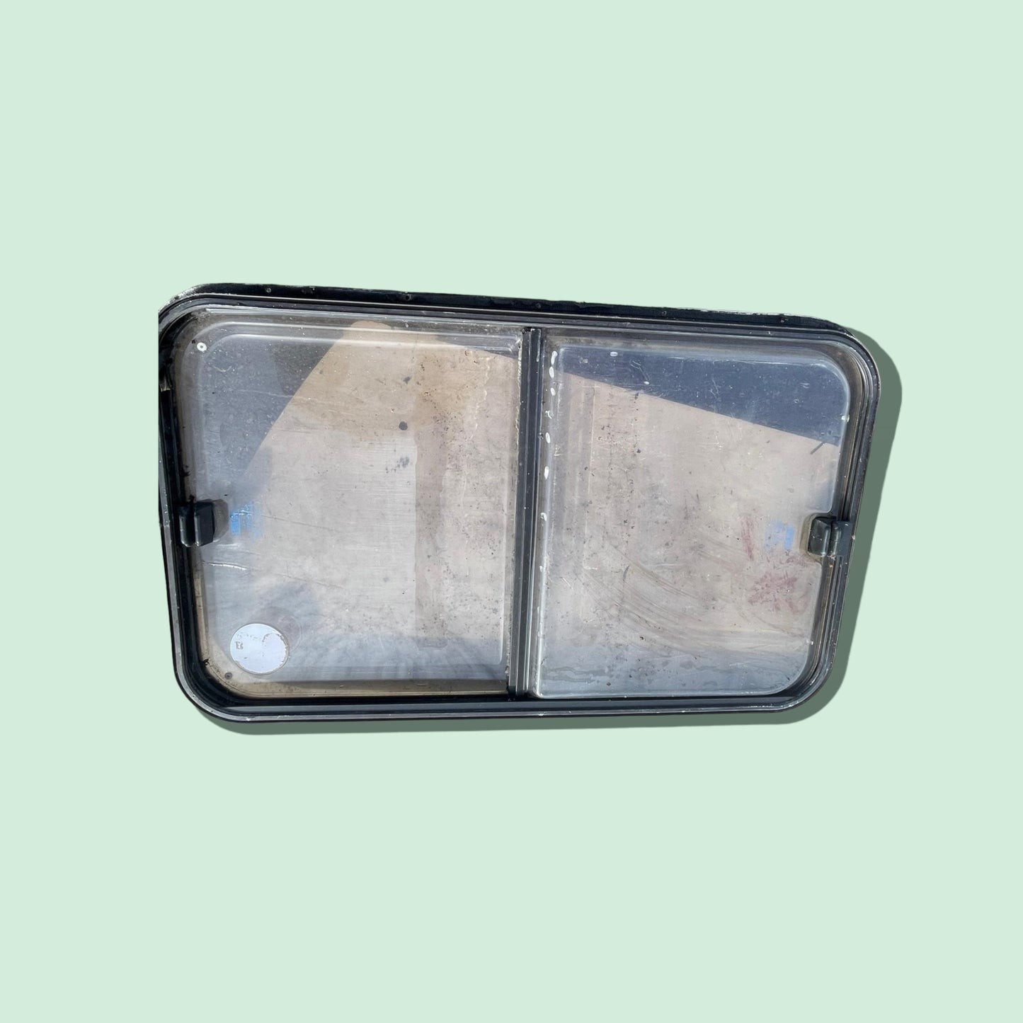 Camper raam 83 x 51,5 cm