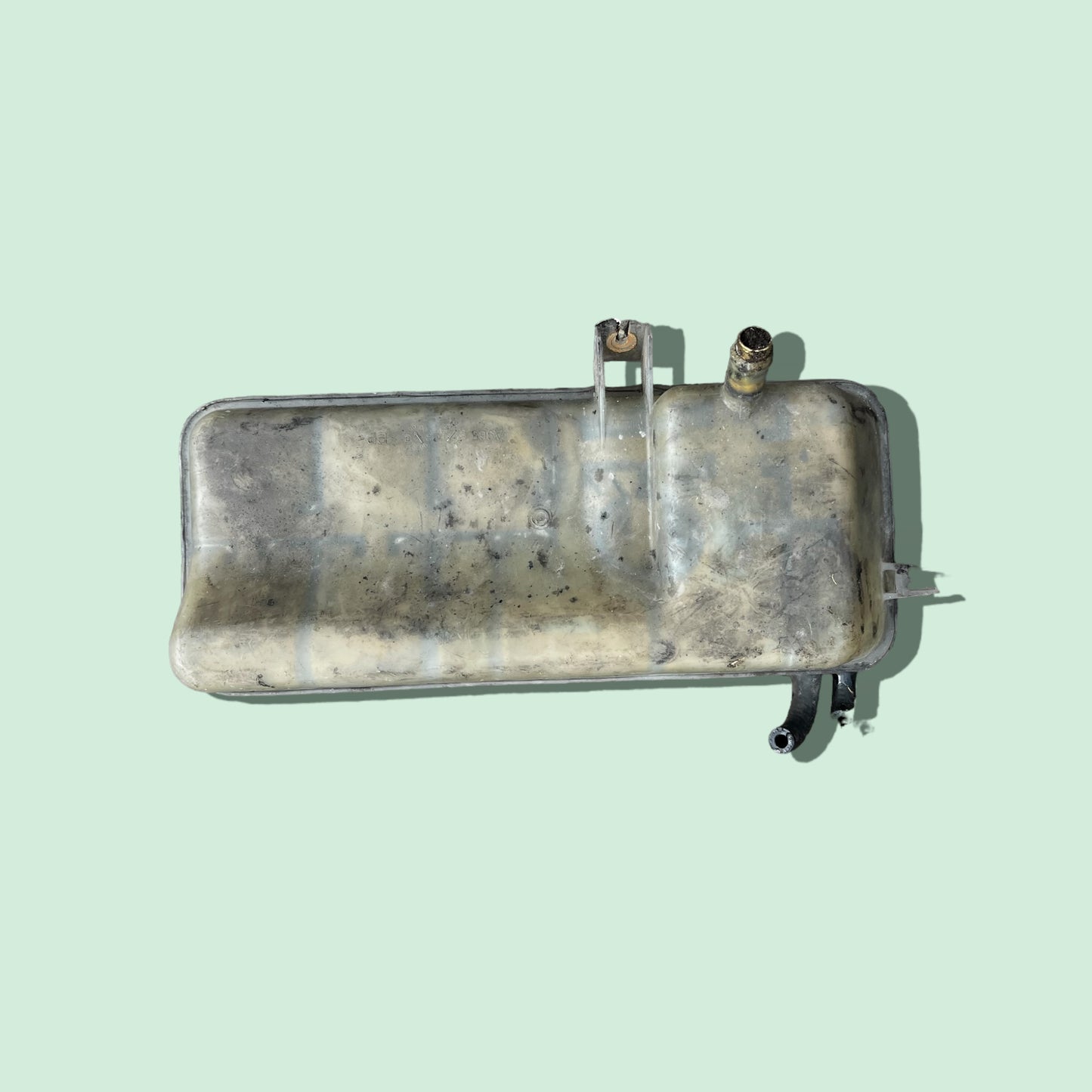 Koelvloeistof reservoir 230