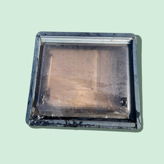 Camper raam 52,9 x 48 cm