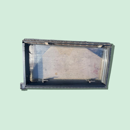 Camper raam 103,7 x 59 cm