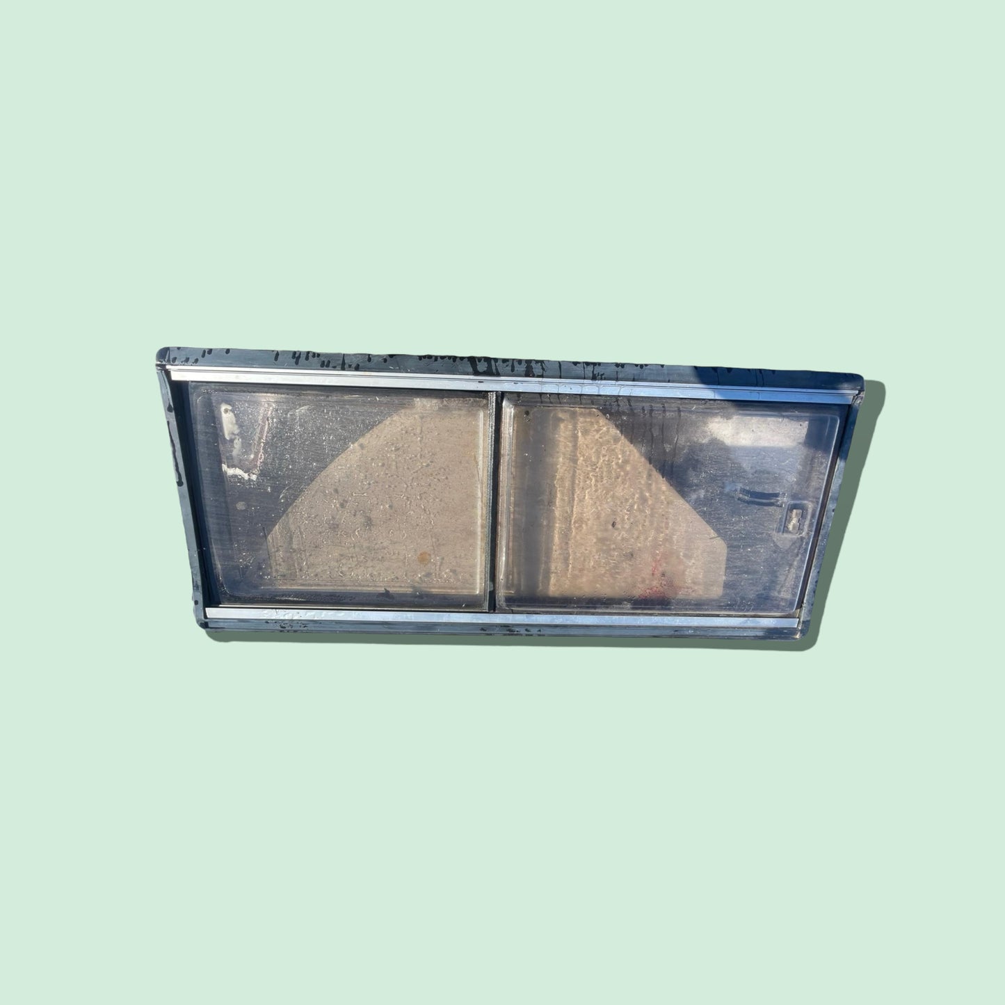 Camper raam 132,5 x 57,8 cm