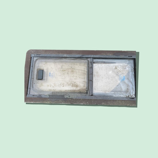 Camper raam 73,5 x 34 cm