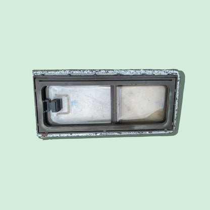 Camper raam 74 x 34 cm