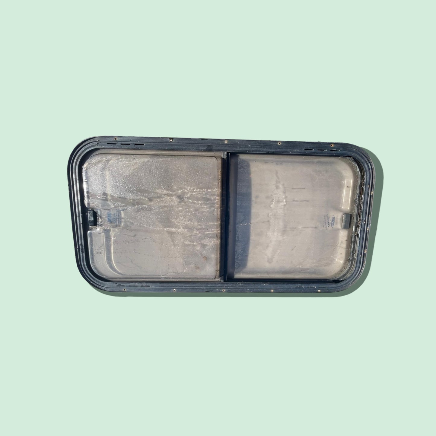 Camper raam 83,2 x 43,5