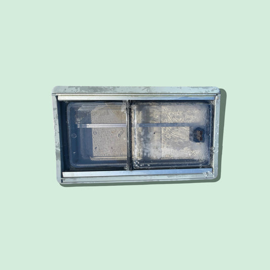 Camper raam 73 x 42,7 cm