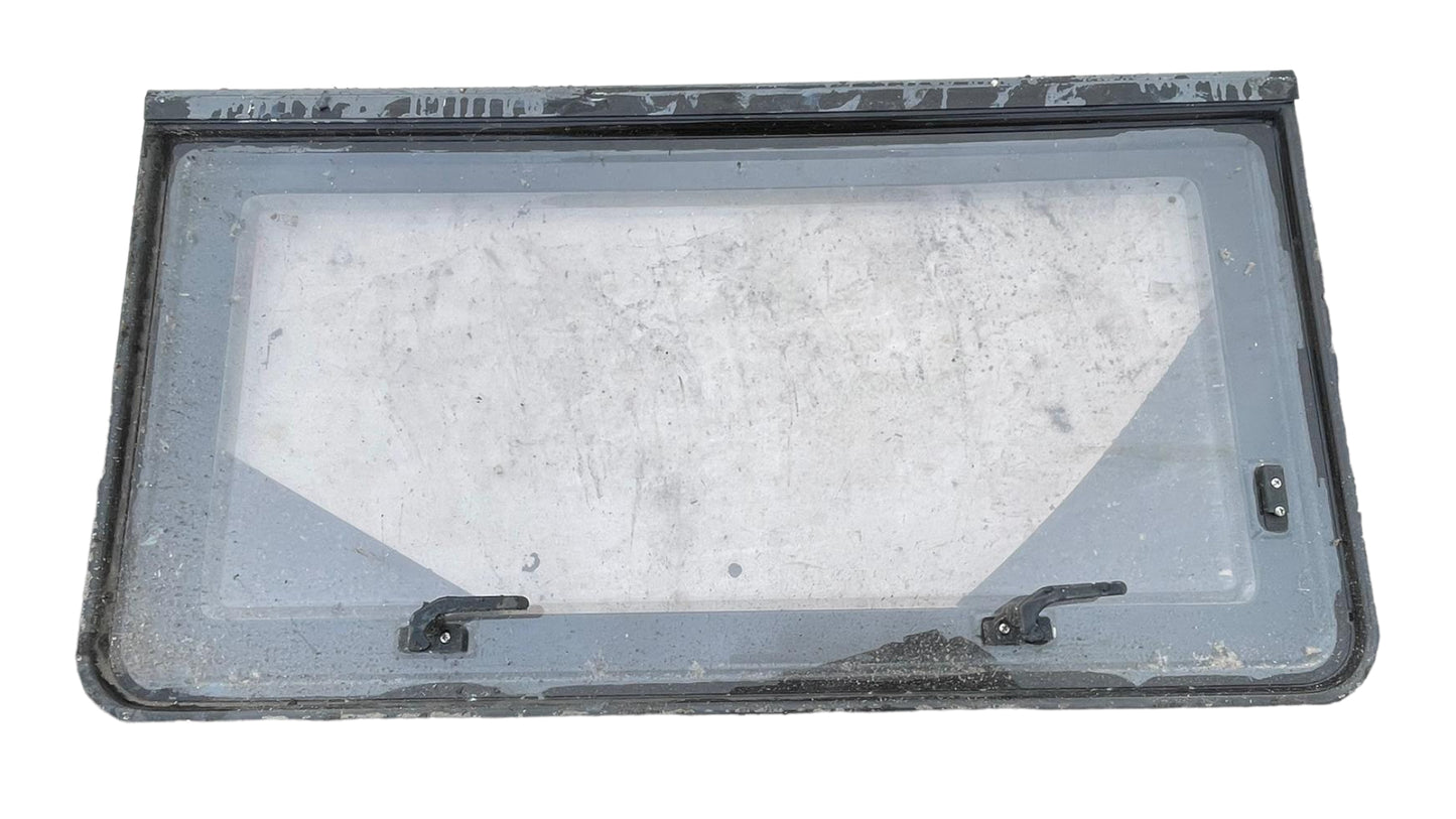 Camper raam 87 x 47 cm