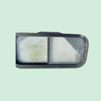 Camper raam 73 x 33,5 cm