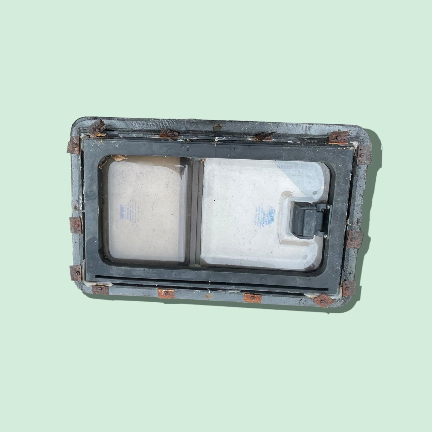 Camper raam 53,5 x 34 cm