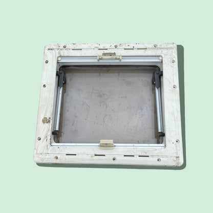 Camper raam 53 x 48 cm