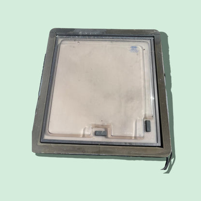 Camper raam 59 x 54 cm