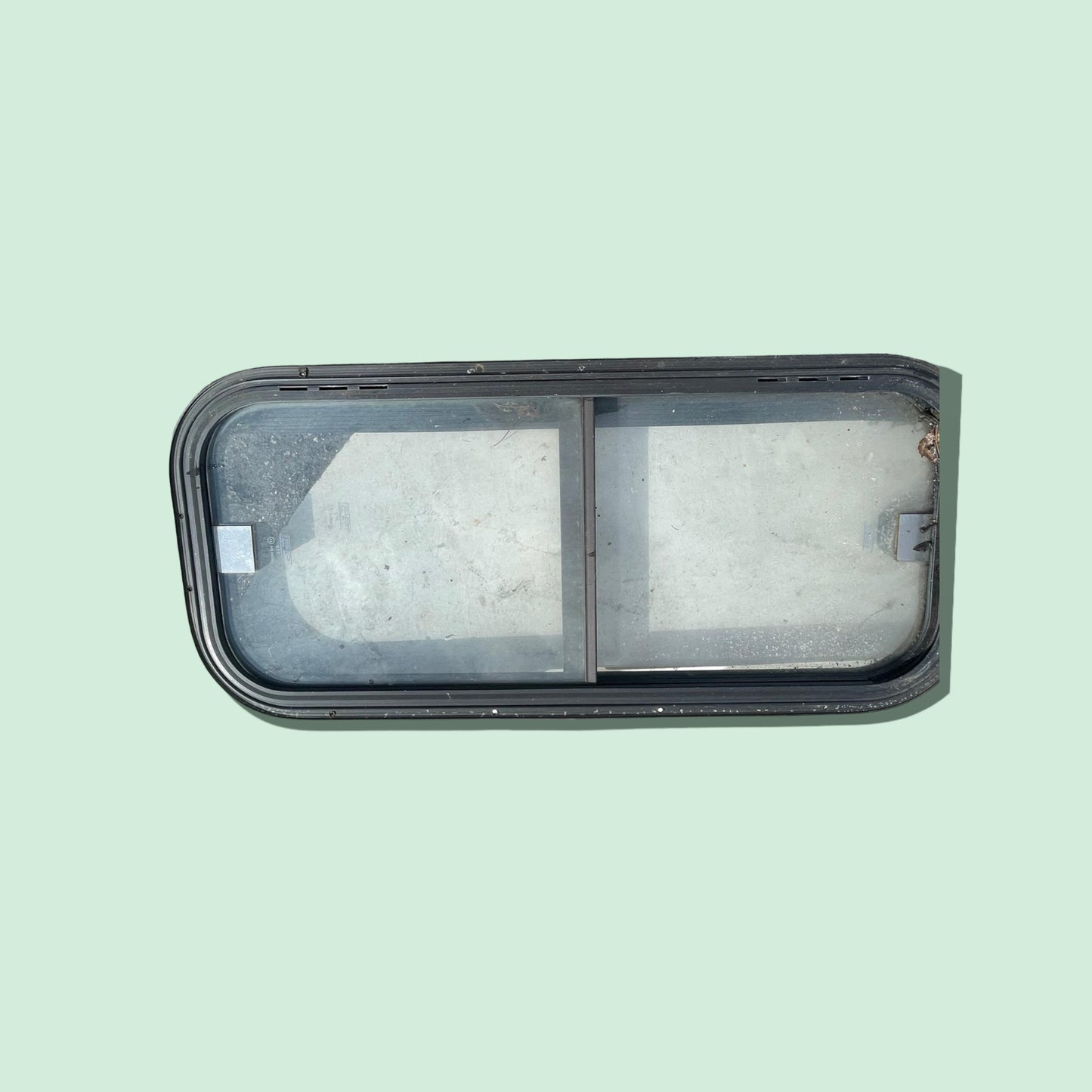 Camper raam 77 x 33,5 cm