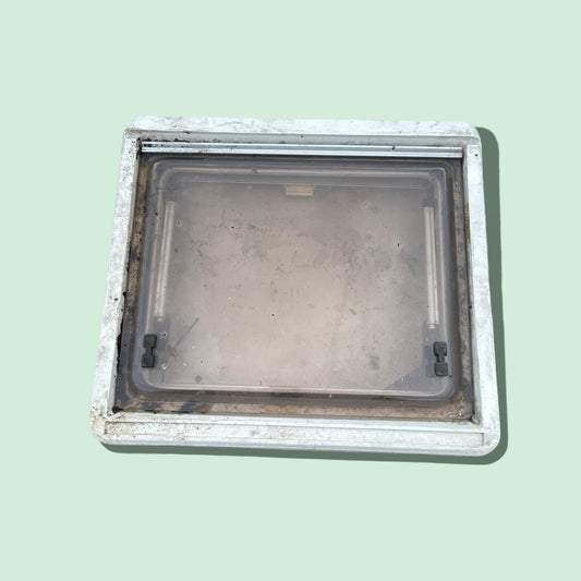 Camper raam 53 x 48 cm