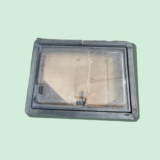 Camper raam 69 x 49,5 cm