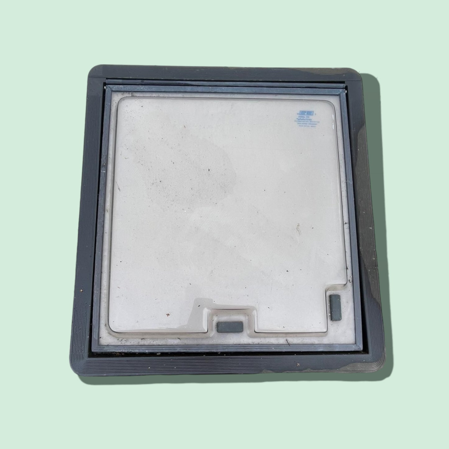 Camper raam 59 x 49 cm