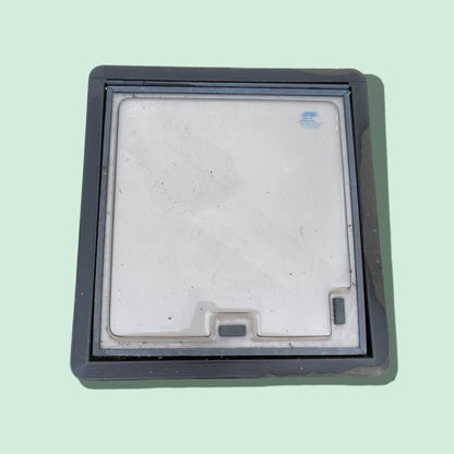 Camper raam 59 x 49 cm