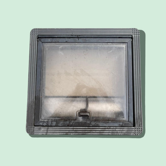 Camper raam 64,5 x 44 cm